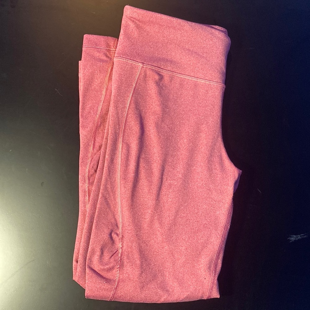 Vineyard Vines Pink Performance Leggings